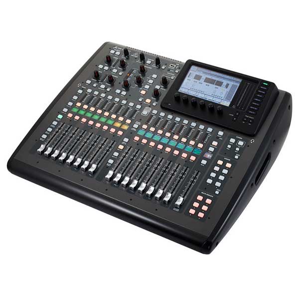 X32 console numérique mixage audio concert spectacle